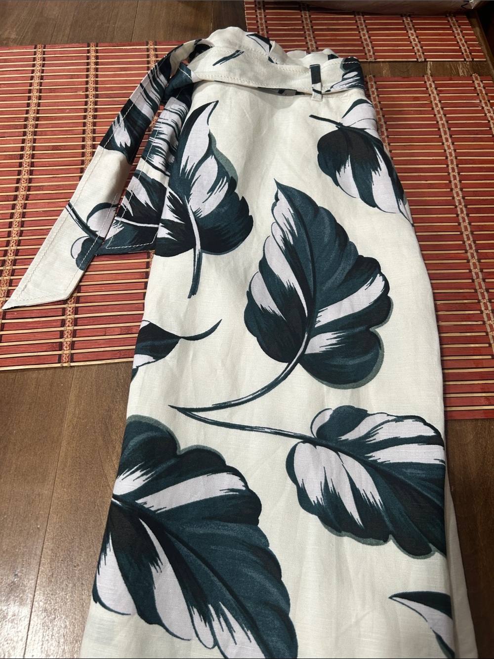 Ann Taylor Cream Midi Skirt with Dark Teal Leaf Print - Picture 7 of 7